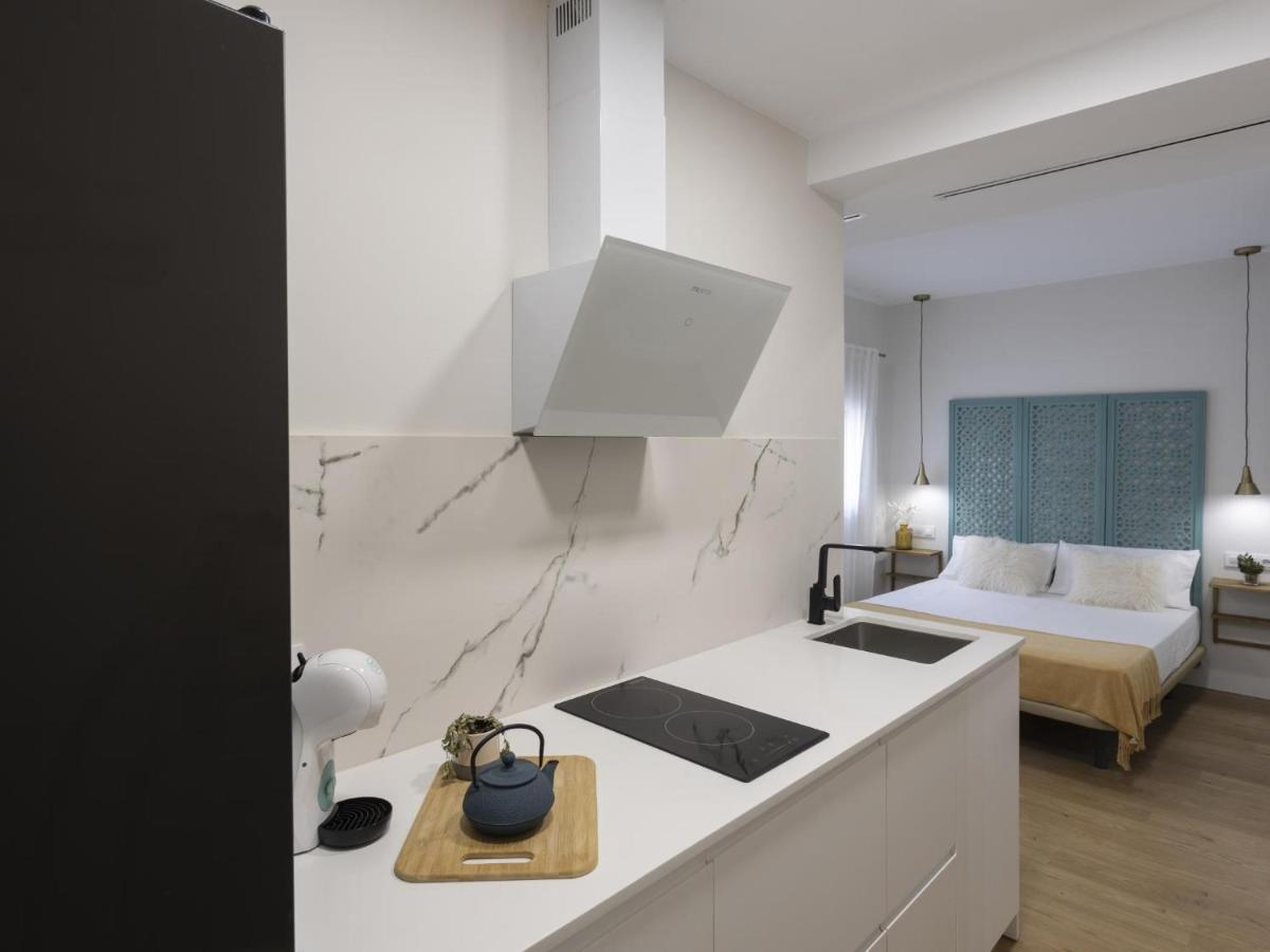 Beautiful Blue Triana Apartment Sevilla Exterior foto